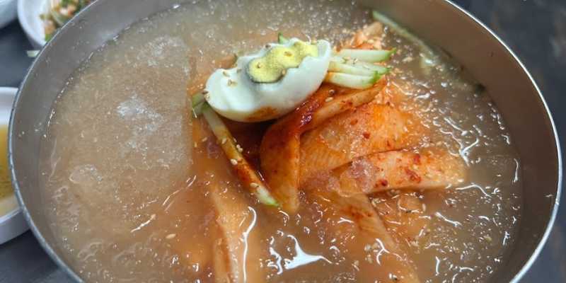 웅가네 개성김치녹차삼겹살