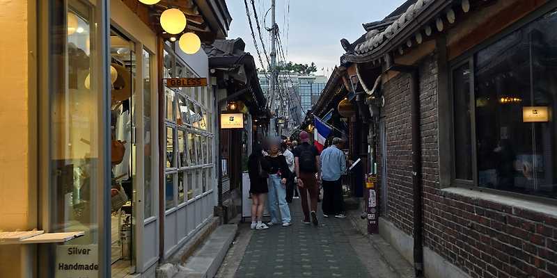 서울 익선동 한옥거리