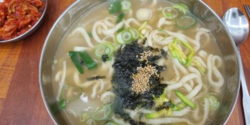 석바위홍두께칼국수