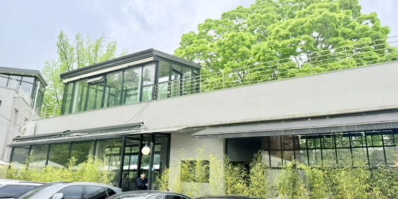 카페 산아래